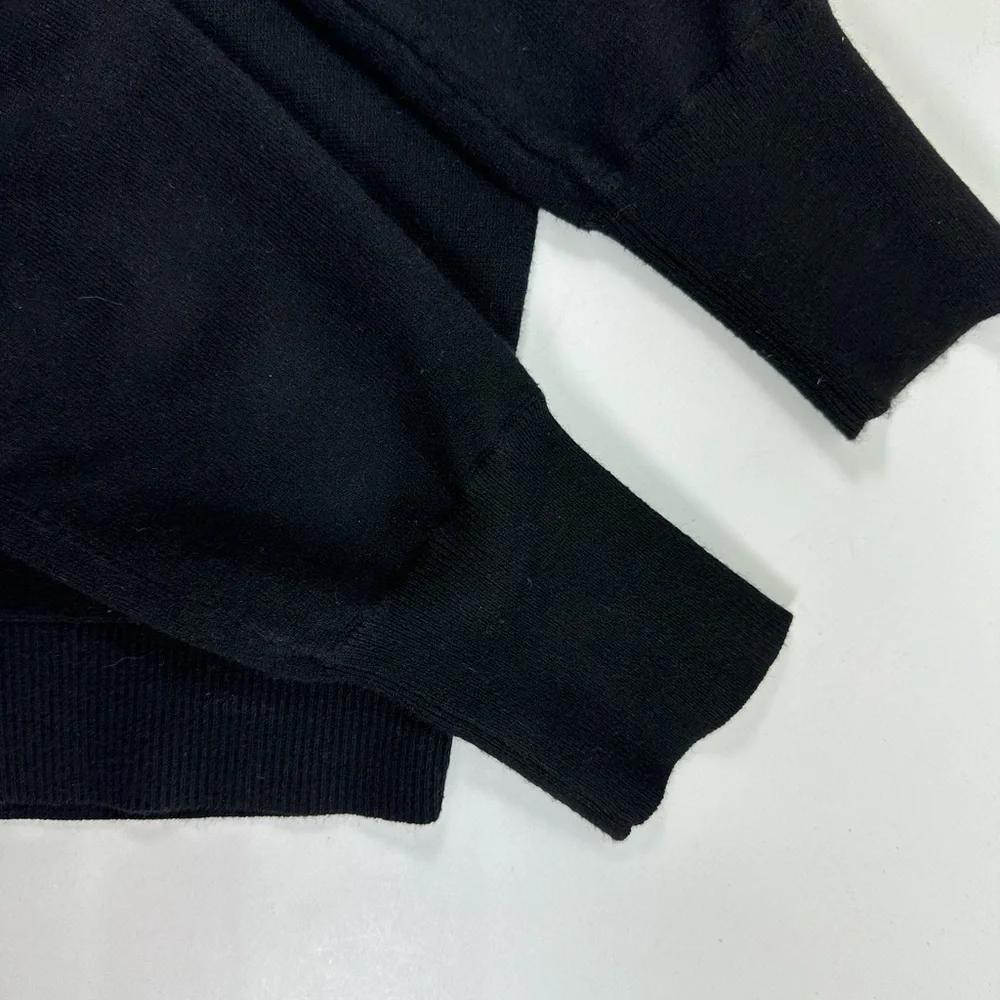 Chico’s 1 Black  Metallic V Neck Sweater Women’s Medium Long Sleeves